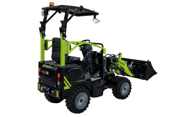 Zipper Hoflader ZI-HL500AKKU mit Palettengabel und Euroaufnahme